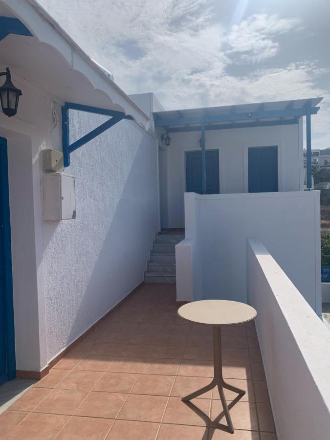 Manousos Rooms Adamantas  Exteriér fotografie