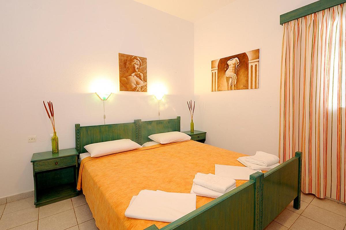 Manousos Rooms Adamantas  Exteriér fotografie