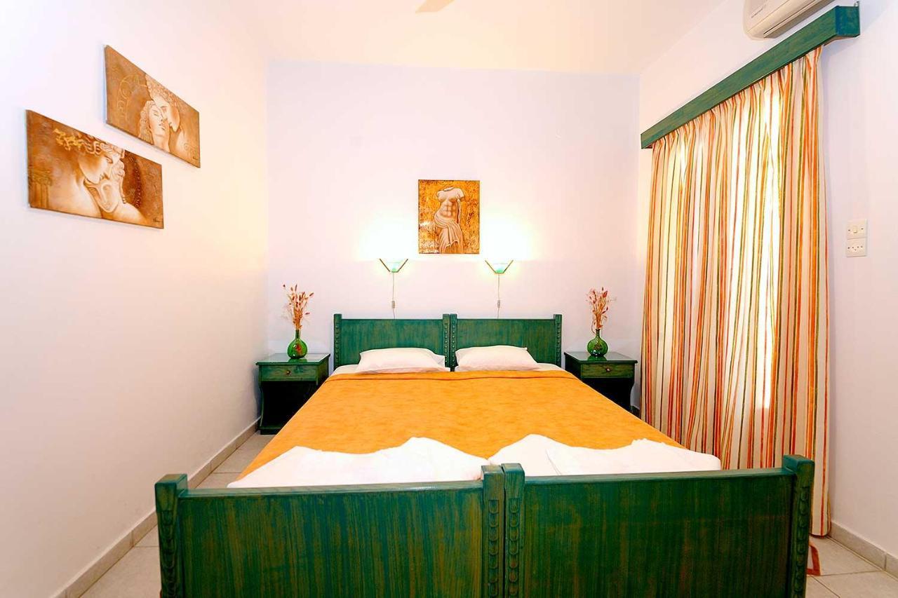 Manousos Rooms Adamantas  Exteriér fotografie