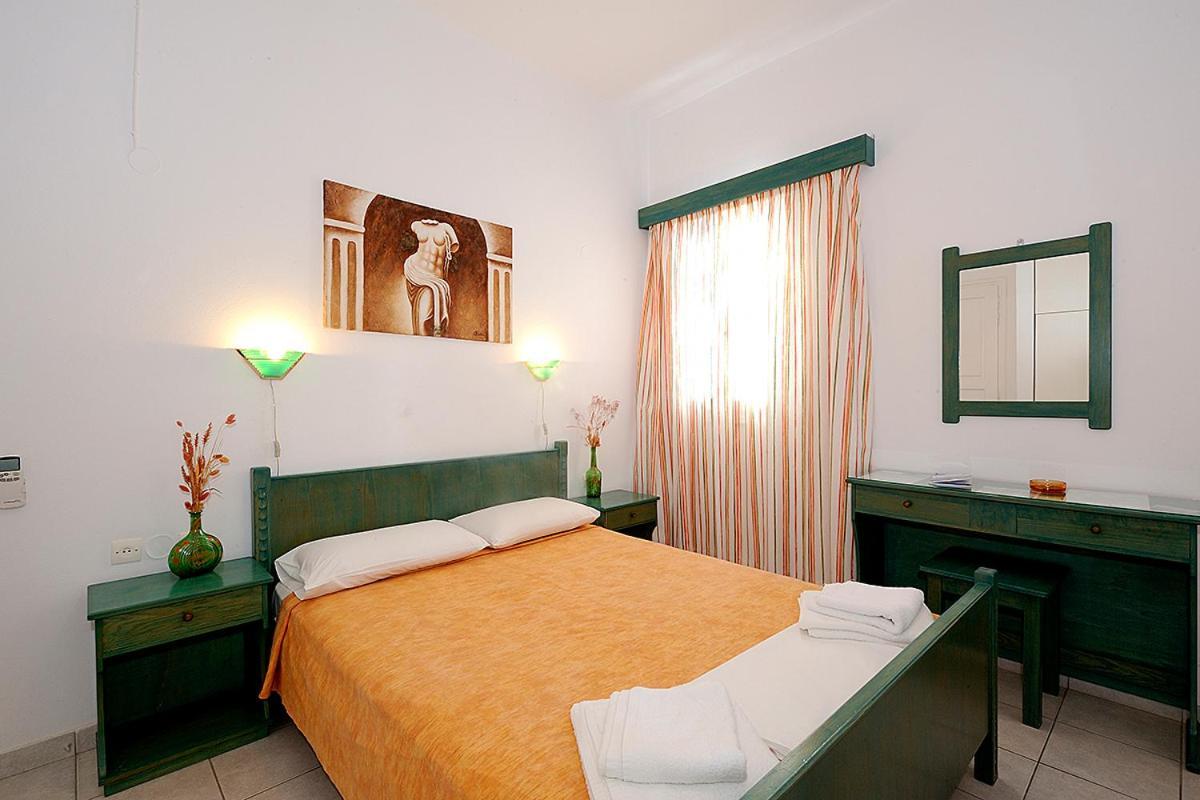 Manousos Rooms Adamantas  Exteriér fotografie