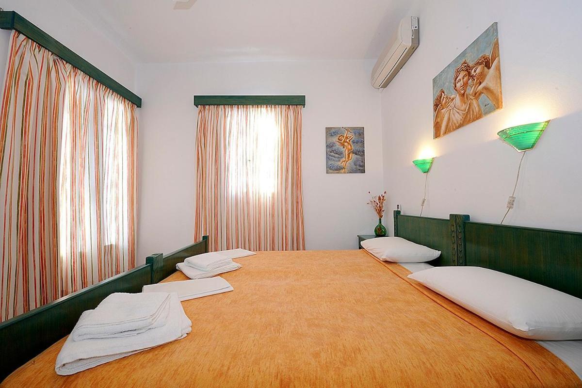 Manousos Rooms Adamantas  Exteriér fotografie